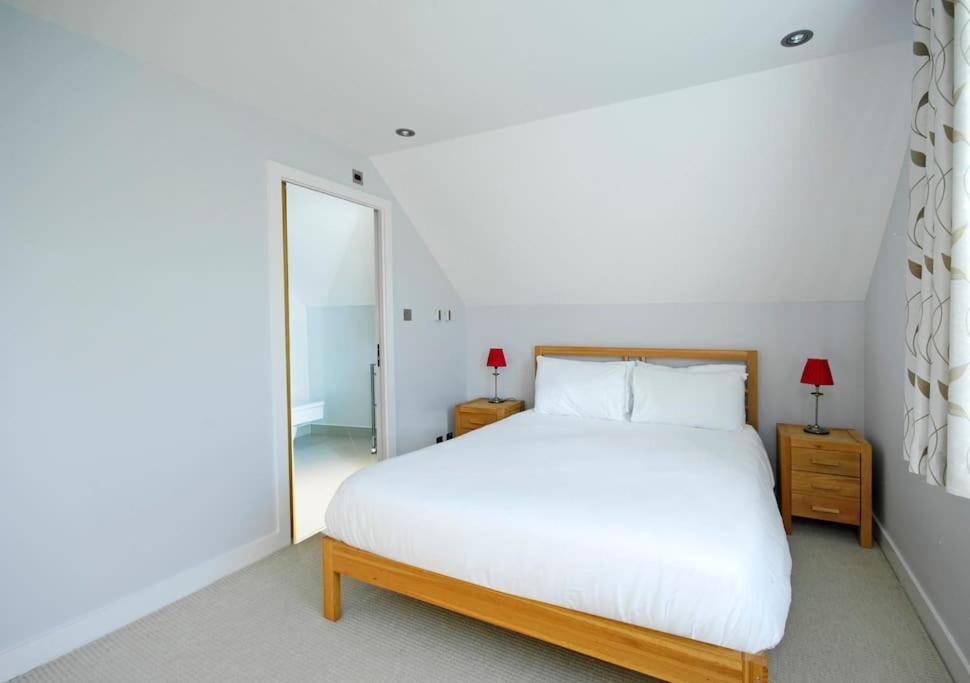The Oars - Riverfront Property Henley-on-Thames Eksteriør bilde